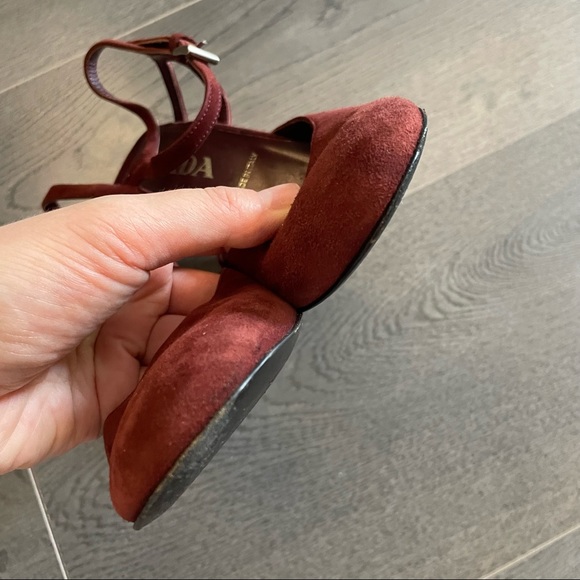 Prada Burgundy suede pumps (Sz 36) - Picture 9 of 15